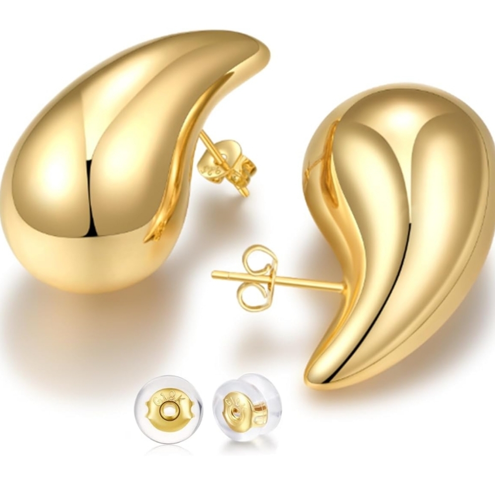 Inspired // Bottega Venetta // Earrings